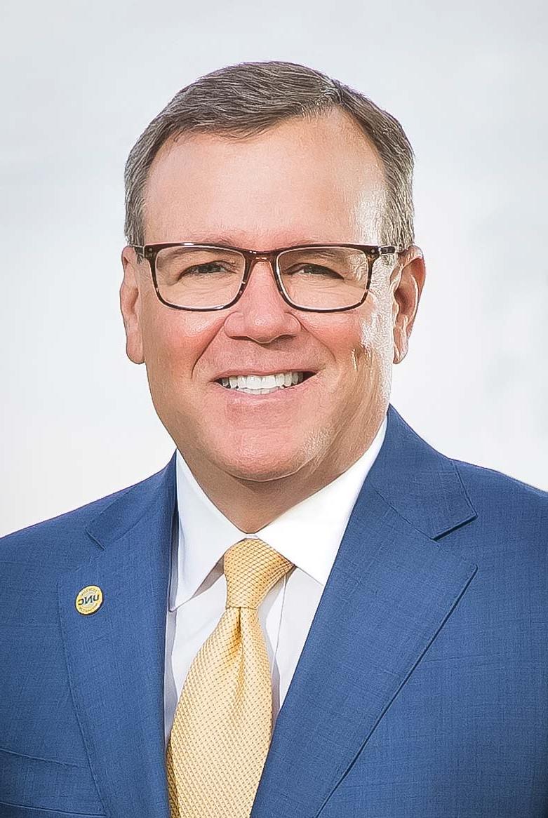 Headshot photo of UNC President Doctor Andy Feinstein